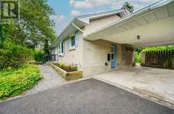 30 DALE AVENUE | Hamilton Ontario | Slide Image Three
