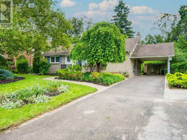 30 DALE AVENUE Hamilton Ontario, L8G 3L9 - 4 Bedrooms Home For Sale