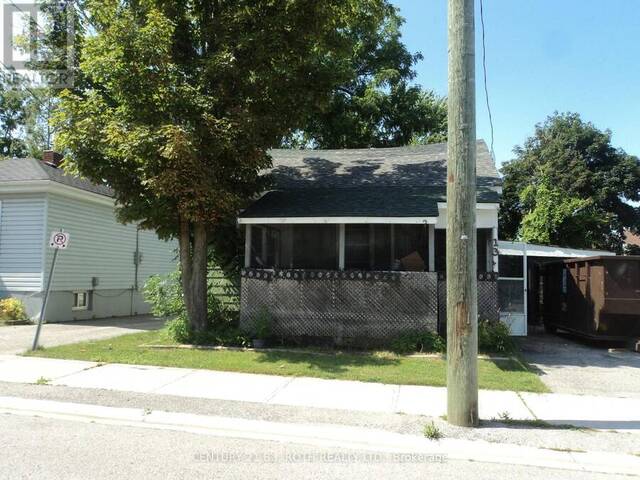 137 DUFFERIN STREET Orillia Ontario, L3V 5T1 - 2 Bedrooms Home For Sale