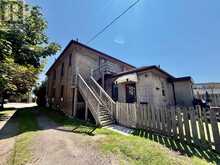 135 SHERWOOD DRIVE | Brantford Ontario | Slide Image Nine