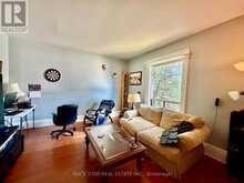 135 SHERWOOD DRIVE | Brantford Ontario | Slide Image Seventeen