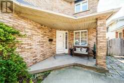 61 LAWNHURST DRIVE | Hamilton Ontario | Slide Image Five