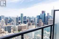 4703 - 488 UNIVERSITY AVENUE | Toronto Ontario | Slide Image Eight