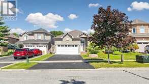 102 HUNTINGTON CRESCENT | Clarington Ontario | Slide Image One