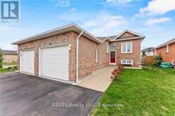 11 JACKSON COURT W | Welland Ontario | Slide Image One