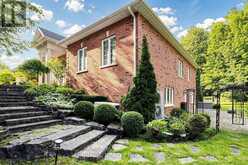 2 EARL COOK DRIVE | Whitchurch-Stouffville Ontario | Slide Image Nine