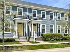 12 MACDONELL ROAD Niagara-on-the-Lake Ontario, L0S 1J0