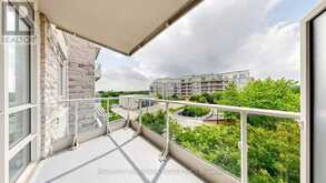 507 - 15 STOLLERY POND CRESCENT | Markham Ontario | Slide Image Thirty-three