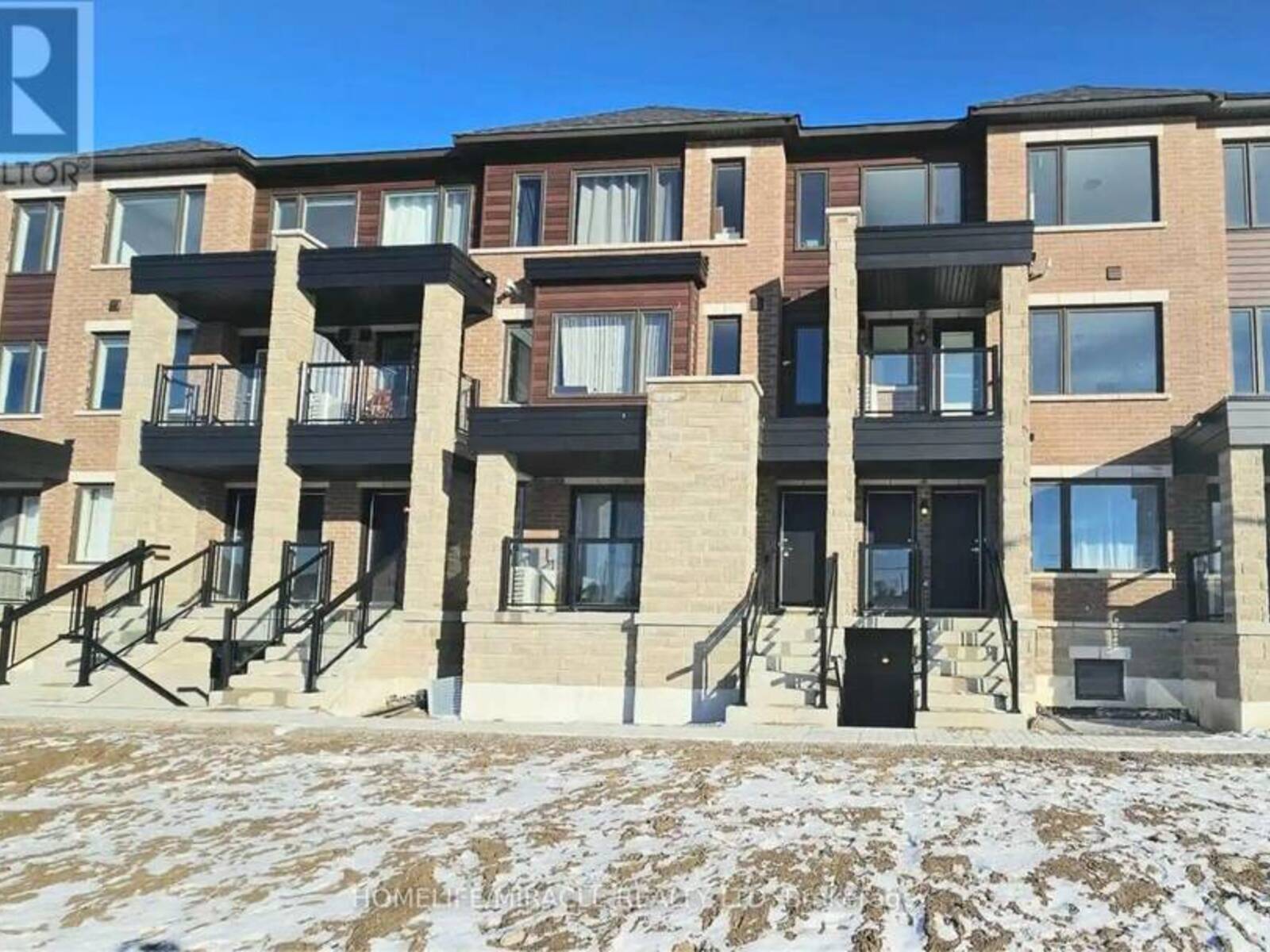 14 MAGNOLIA LANE, Barrie, Ontario L9J 0N9