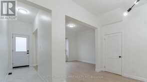 439 FERGUSON AVENUE N | Hamilton Ontario | Slide Image Three