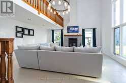 3276 GOVERNORS ROAD | Ancaster Ontario | Slide Image Sixteen