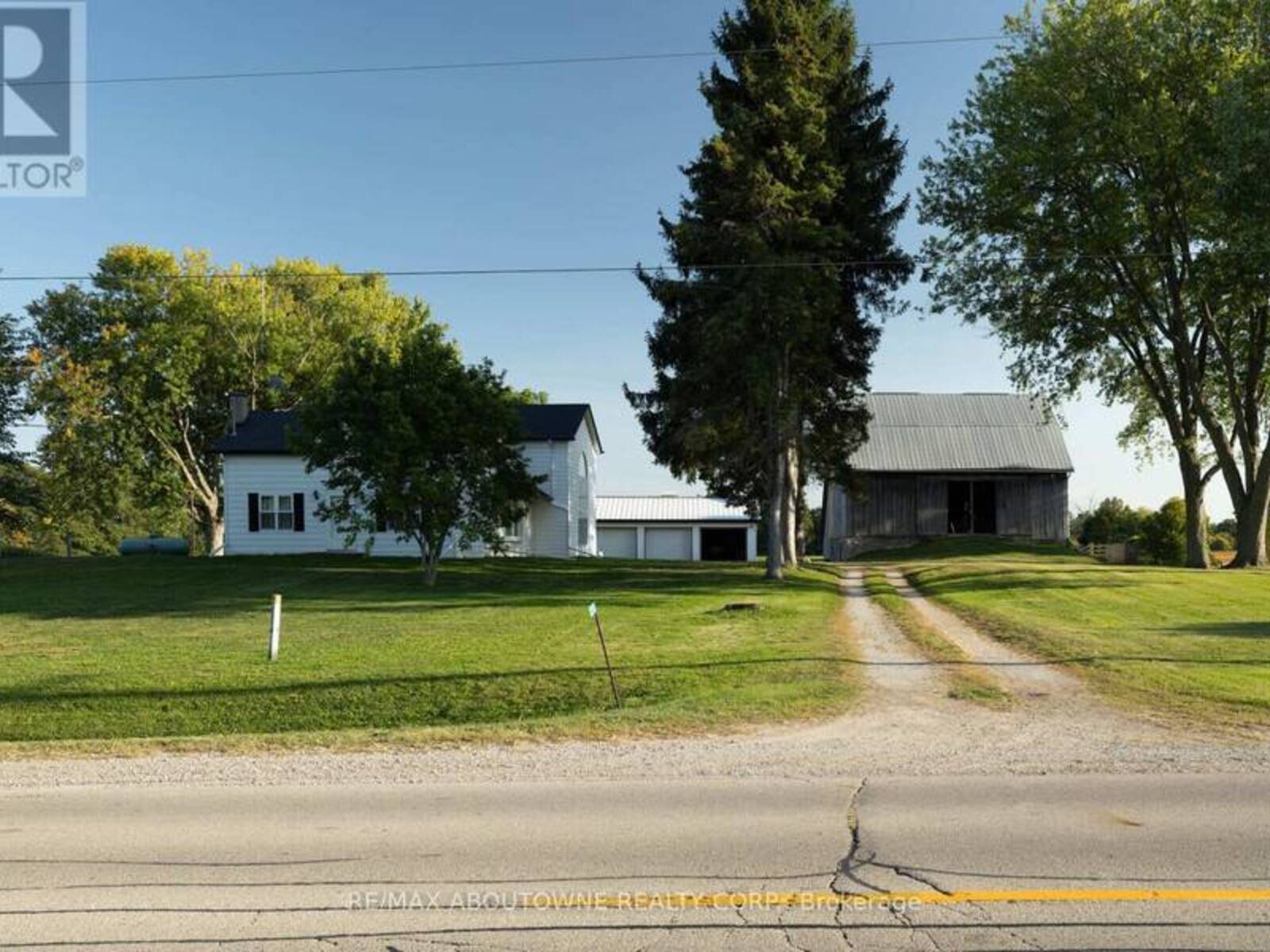 3276 GOVERNORS ROAD, Ancaster, Ontario L0R 1T0