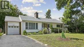 1603 LINCOLNSHIRE BOULEVARD | Mississauga Ontario | Slide Image One