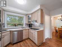 261 CAROL AVENUE | Newmarket Ontario | Slide Image Nine