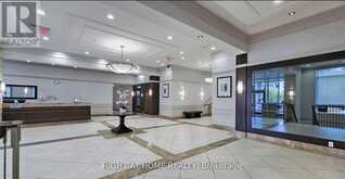 804 - 20 NORTH PARK ROAD | Vaughan Ontario | Slide Image Six