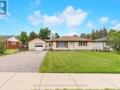 207 WARNICA ROAD Barrie Ontario, L4N 3Z2