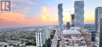 3009 - 3880 DUKE OF YORK BOULEVARD | Mississauga Ontario | Slide Image Twenty-two