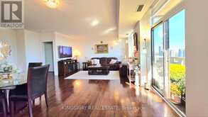 3009 - 3880 DUKE OF YORK BOULEVARD | Mississauga Ontario | Slide Image Six