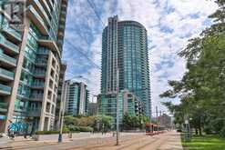 808 - 215 FORT YORK BOULEVARD | Toronto Ontario | Slide Image Twenty-seven