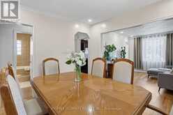 11 MIDHOLM DRIVE | Toronto Ontario | Slide Image Thirteen