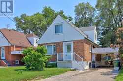 11 MIDHOLM DRIVE | Toronto Ontario | Slide Image Two
