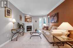 591 PLANTATION GATE | Newmarket Ontario | Slide Image Eighteen