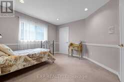591 PLANTATION GATE | Newmarket Ontario | Slide Image Thirty-eight