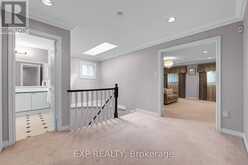 591 PLANTATION GATE | Newmarket Ontario | Slide Image Twenty-three