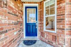916 MCNAIR CIRCLE | Milton Ontario | Slide Image Sixteen