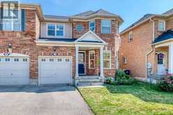 916 MCNAIR CIRCLE | Milton Ontario | Slide Image Fourteen