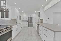 56 TOBERMORY DRIVE | Toronto Ontario | Slide Image Ten