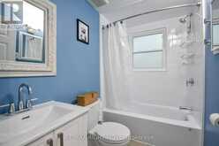 18 BUSHEY AVENUE | Angus Ontario | Slide Image Twelve