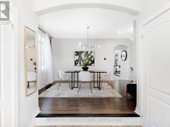 11 KENSINGTON TRAIL Barrie Ontario, L4N 0K5