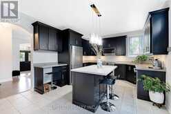 11 KENSINGTON TRAIL | Barrie Ontario | Slide Image Four