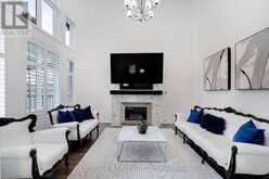 11 KENSINGTON TRAIL | Barrie Ontario | Slide Image Seven