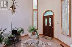 6 FENTON WAY | Brampton Ontario | Slide Image Thirteen