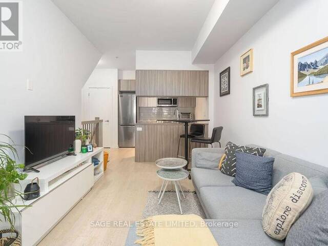 TH3 - 150 BROADVIEW AVENUE Toronto Ontario, M4M 0A9 - 2 Bedrooms Condo For Sale