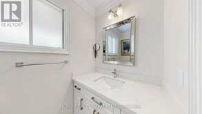 42 BLACKFOREST DRIVE | Richmond Hill Ontario | Slide Image Thirteen