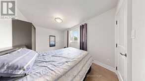 42 BLACKFOREST DRIVE | Richmond Hill Ontario | Slide Image Seventeen
