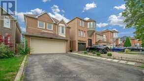 107 ROXBOROUGH LANE | Vaughan Ontario | Slide Image Two