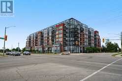 418 - 681 YONGE STREET | Barrie Ontario | Slide Image Two