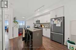 418 - 681 YONGE STREET | Barrie Ontario | Slide Image Nine