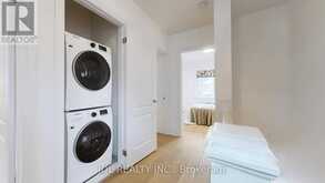 280 FAIRLAWN AVENUE | Toronto Ontario | Slide Image Nineteen