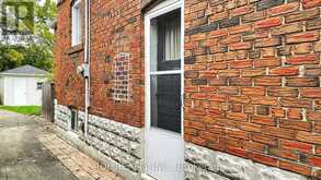 280 FAIRLAWN AVENUE | Toronto Ontario | Slide Image Twenty