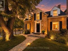 29 HIGHBOURNE AVENUE Toronto Ontario, M5P 2J1