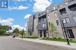 29 CALAMINT LANE | Toronto Ontario | Slide Image Three