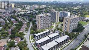 29 CALAMINT LANE | Toronto Ontario | Slide Image Five