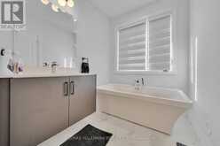 948 ISAAC PHILLIPS WAY | Newmarket Ontario | Slide Image Thirty-one