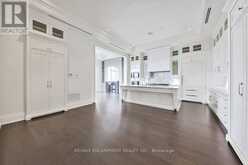 PH5 - 300 RANDALL ROAD | Oakville Ontario | Slide Image Thirteen