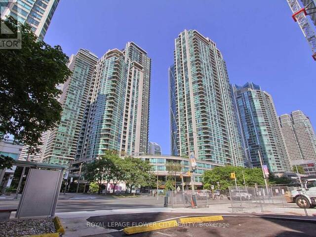 302 - 12 YONGE STREET Toronto Ontario, M5E 1Z9 - 3 Bedrooms Condo For Sale